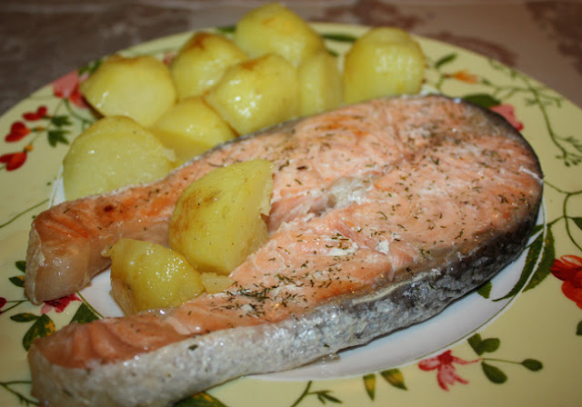  salmón en papillote con patatas mágicas 