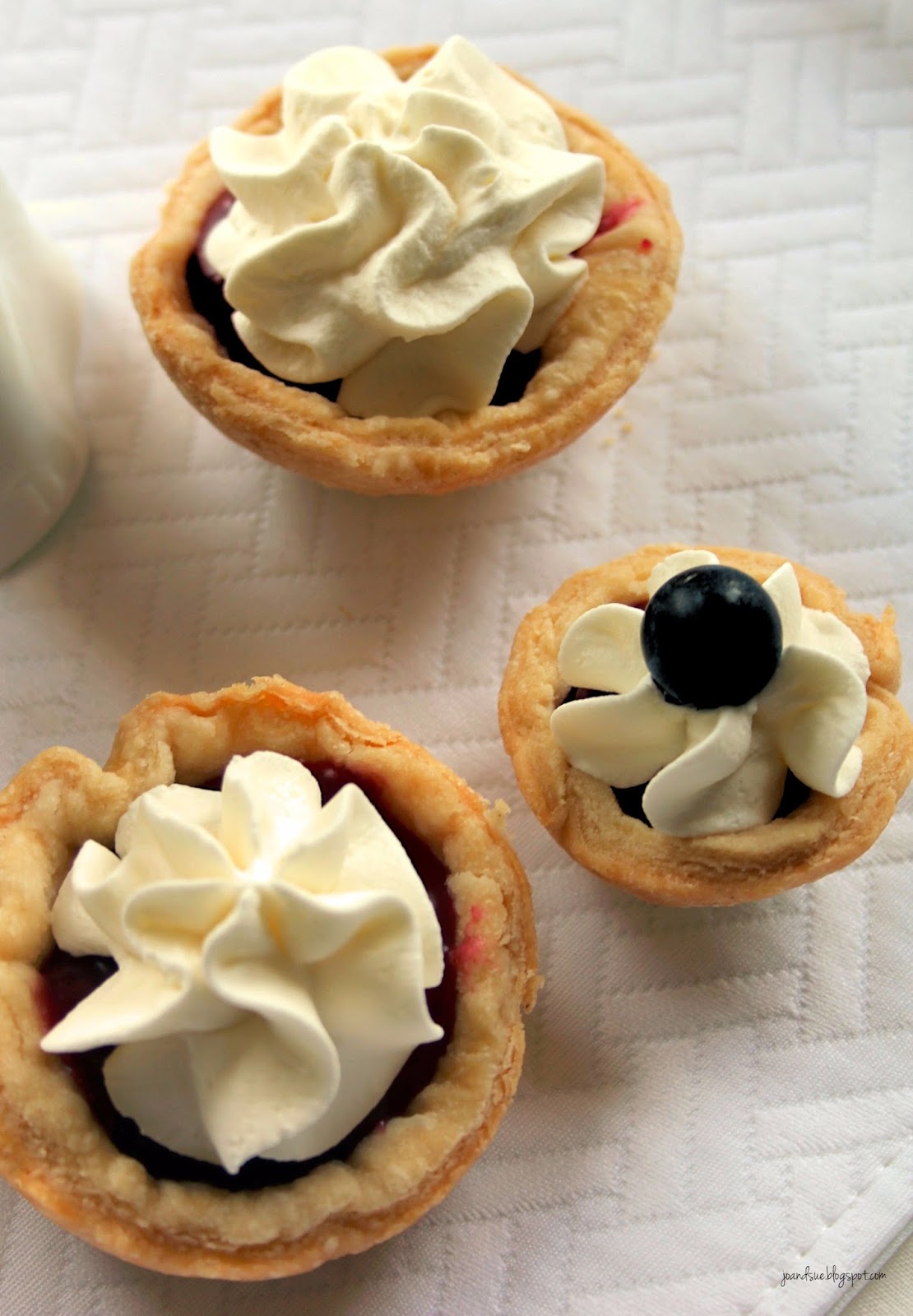 Jo and Sue Grape Cream Pie (or Tarts)