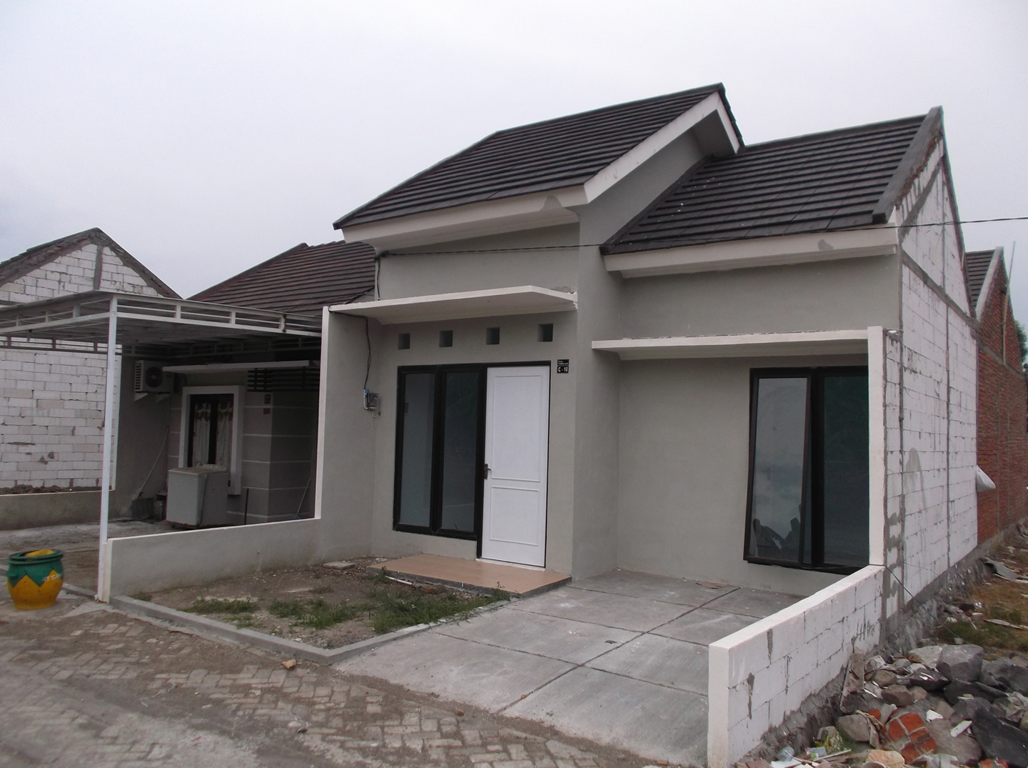 70 Desain  Rumah  Minimalis  Jawa  Timur  Desain  Rumah  