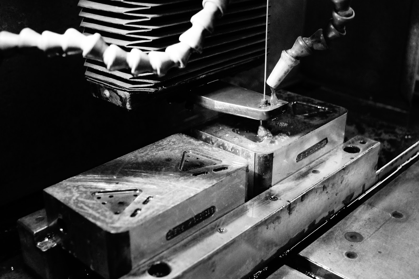 R & M Tools EDM Wired , EDM Hole Drill . Walsall