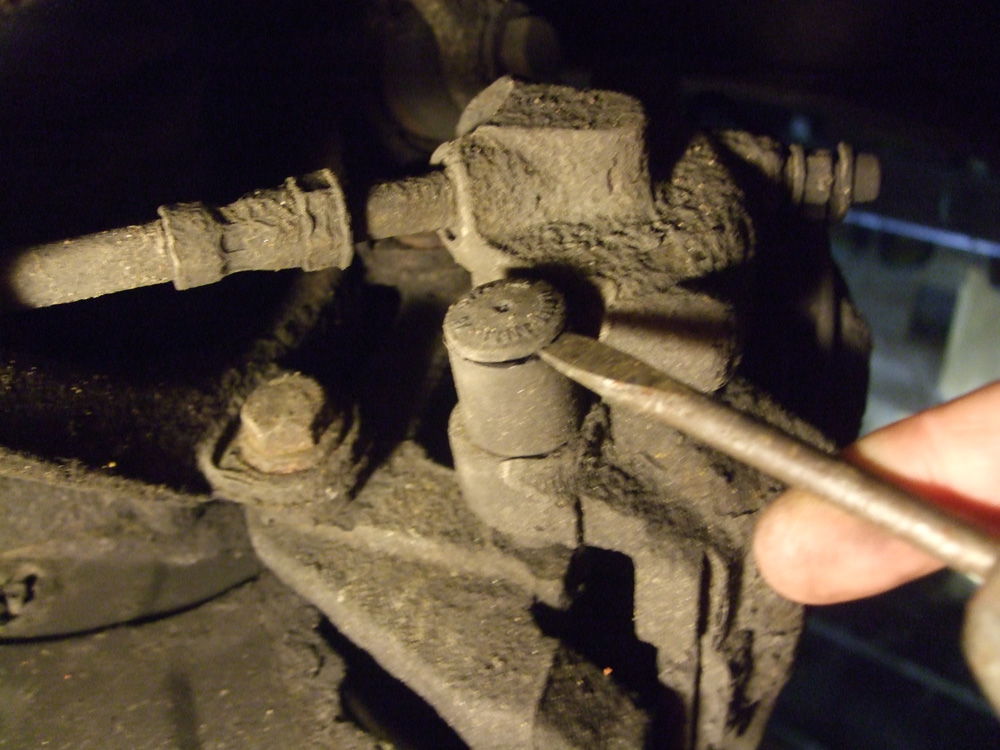 BMW E46 Rear Brake Discs and Pads Replacement