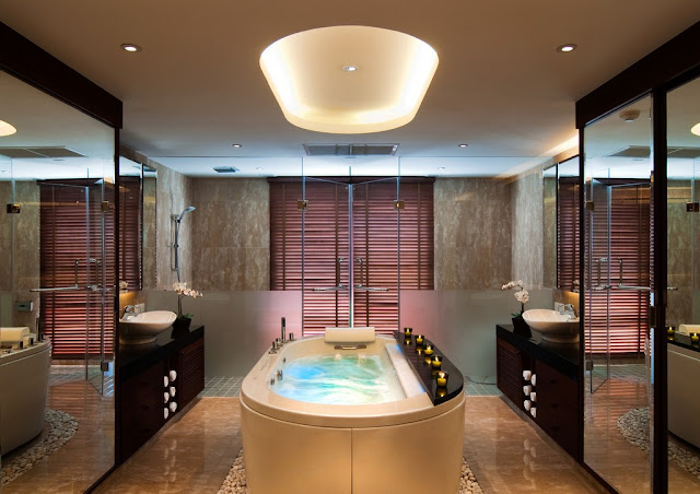 Picture of the modern luxury bathroom with the jacuzzi 