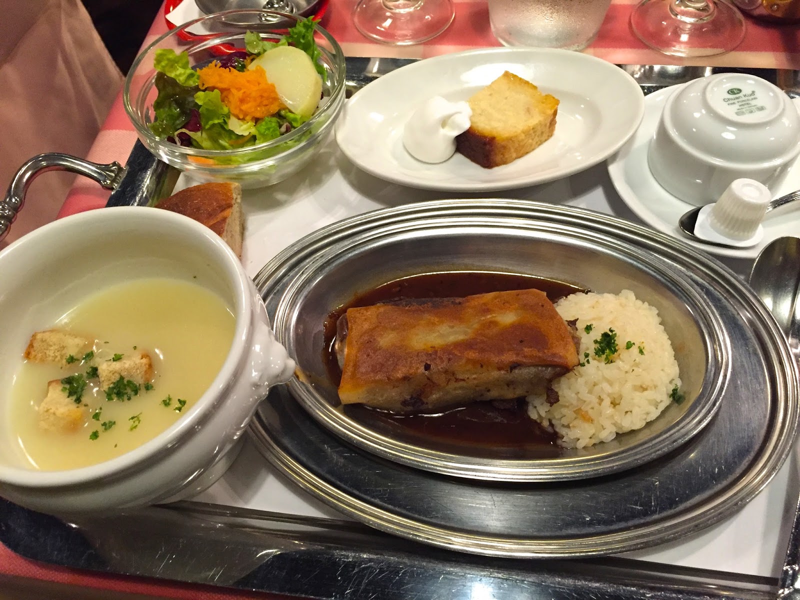 てっちゃんちのおいしい献立 有り合わせの夕食とホワイトデーのケーキ