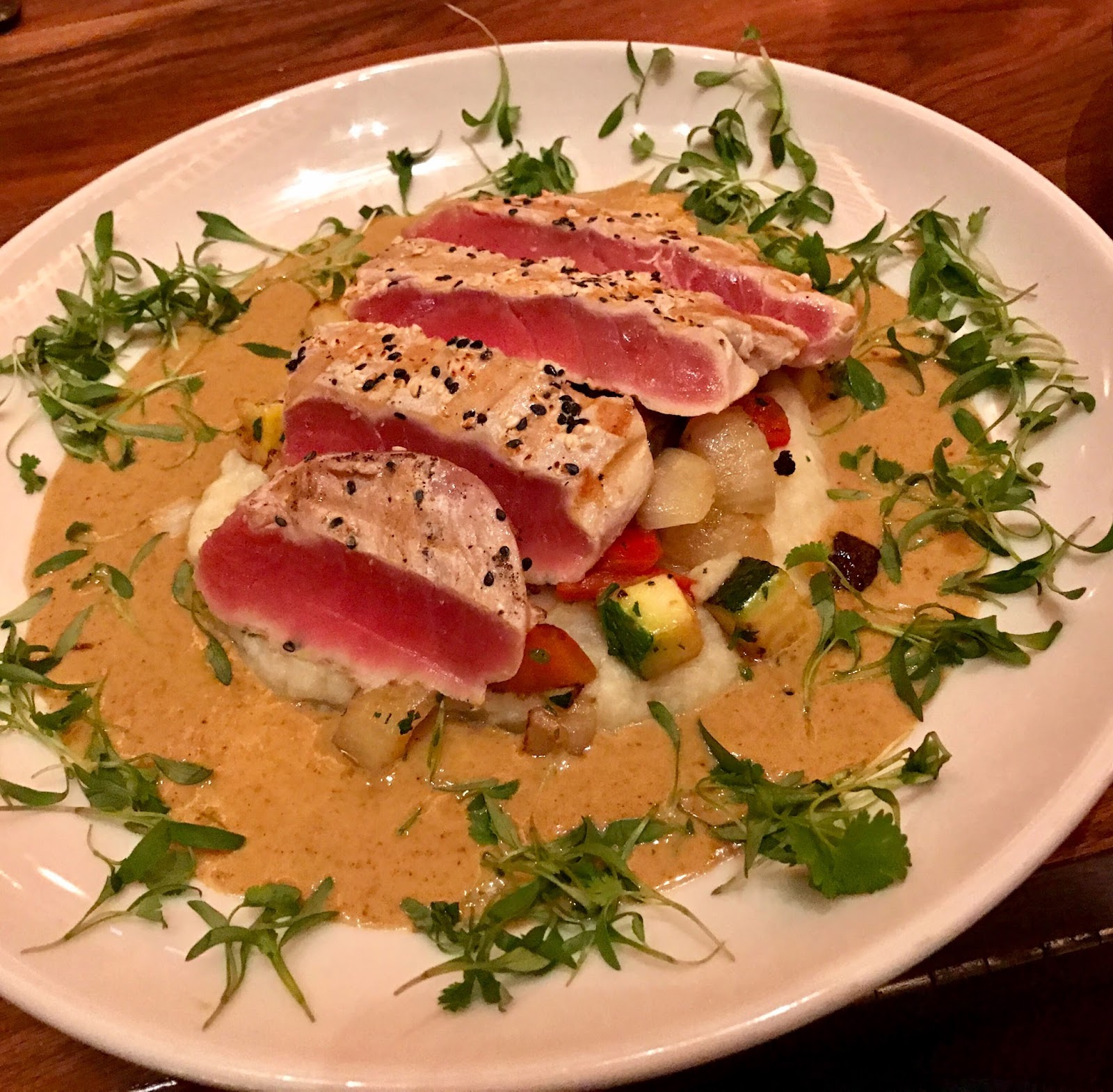 Lazy Dog introduces new happy hour menu items