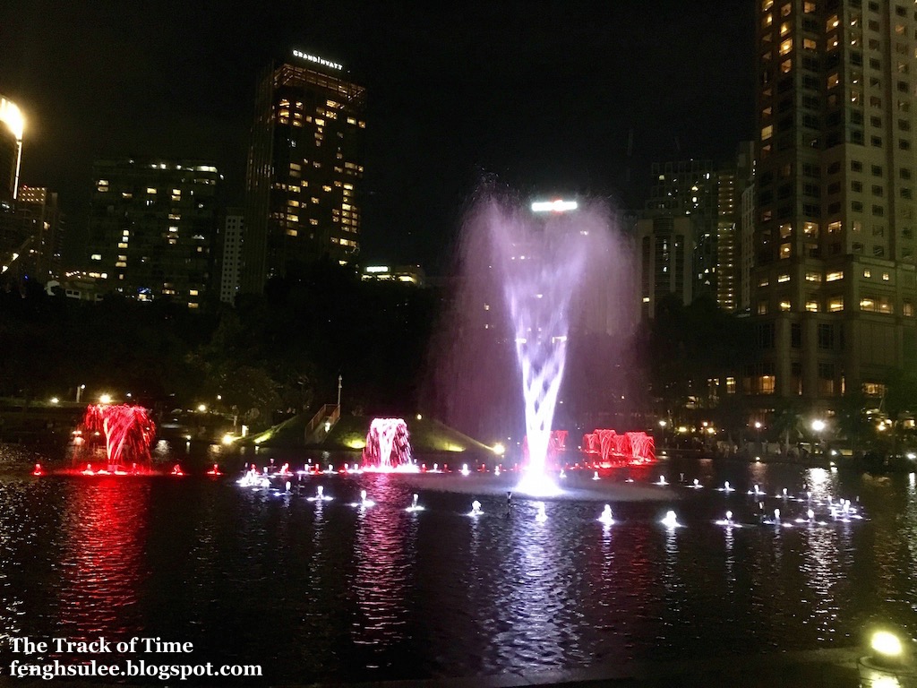 KLCC Lake Symphony Water Fountain Show The Track of Time
