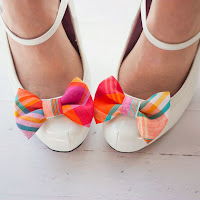 Preppy, plaid bow shoes