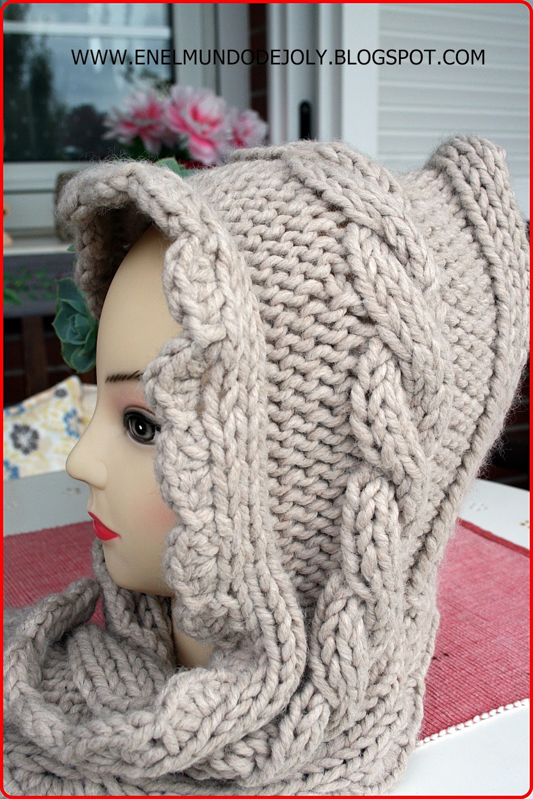 En el Mundo de Joly BUFANDA CON CAPUCHA A CROCHET!!