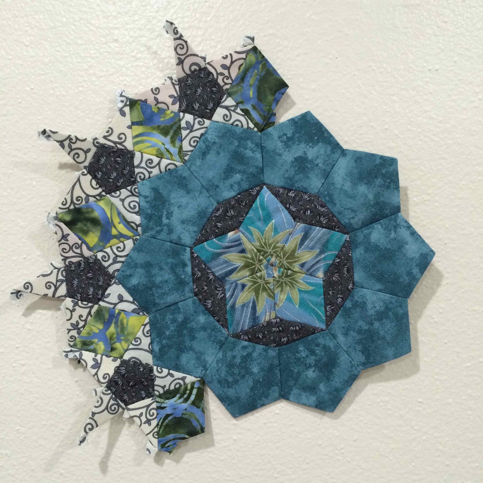 Hand Made Karma La Passacaglia Quilt Ten Rounds Complete