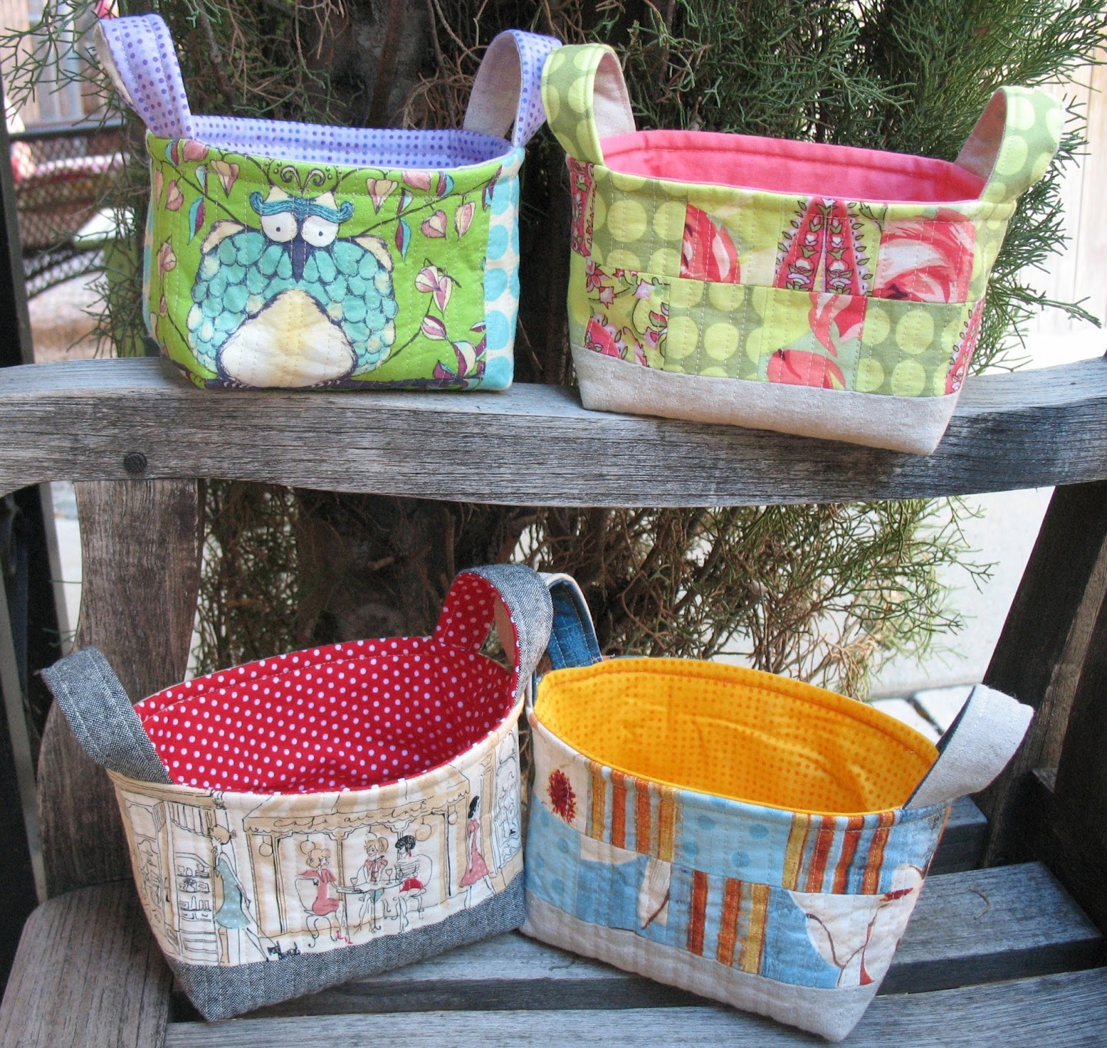 Ye Olde Sweatshop: Quilted Fabric Baskets