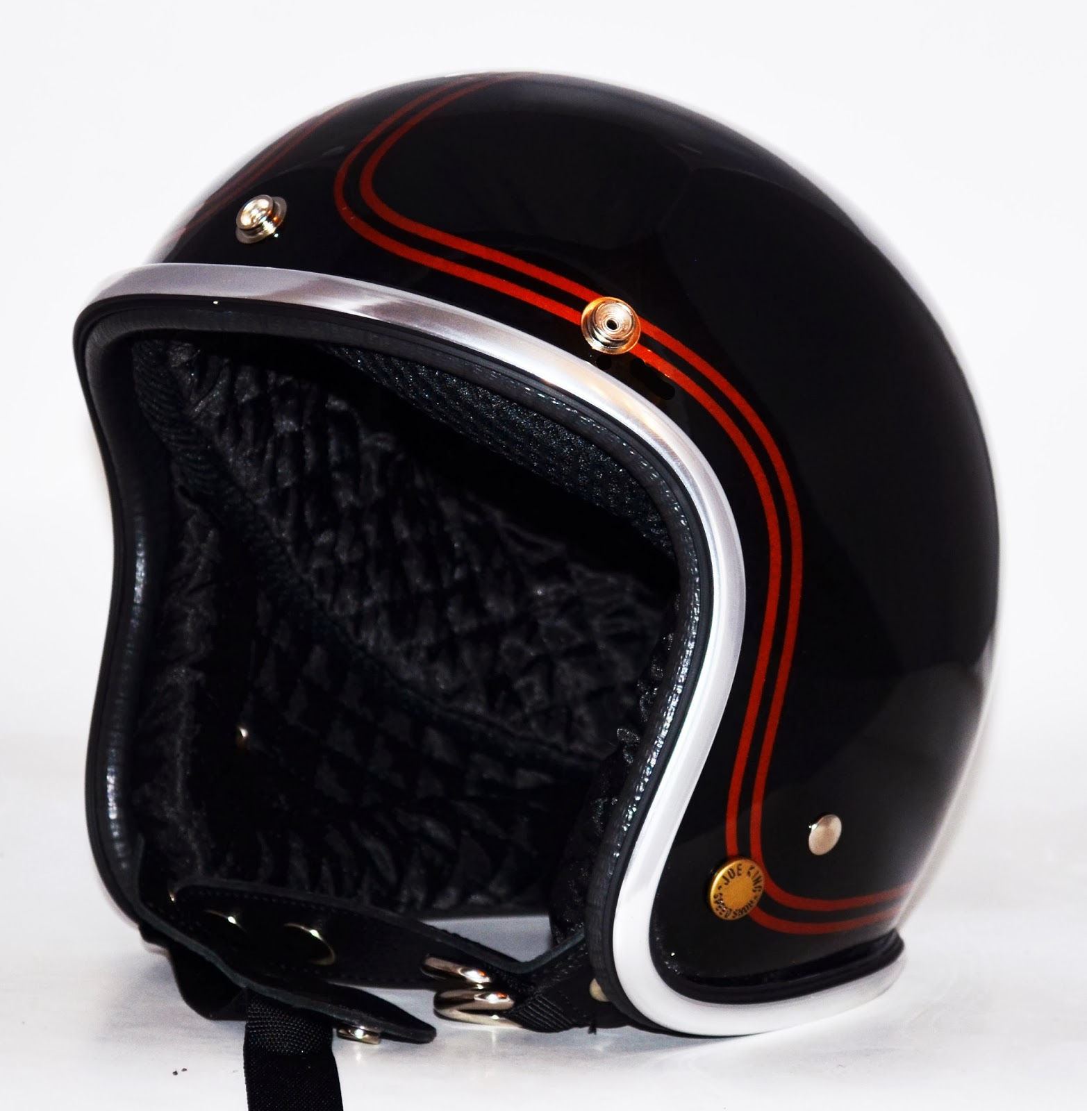 DicE Magazine Joe King Helmets.