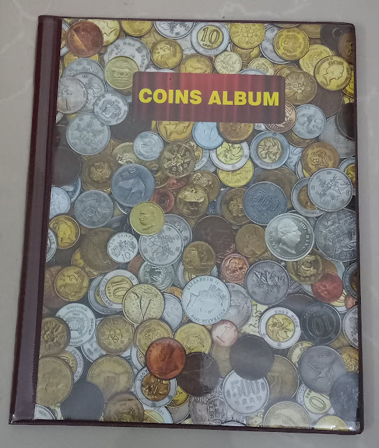 Beautiful 200 Holder Capacity Coin Album!