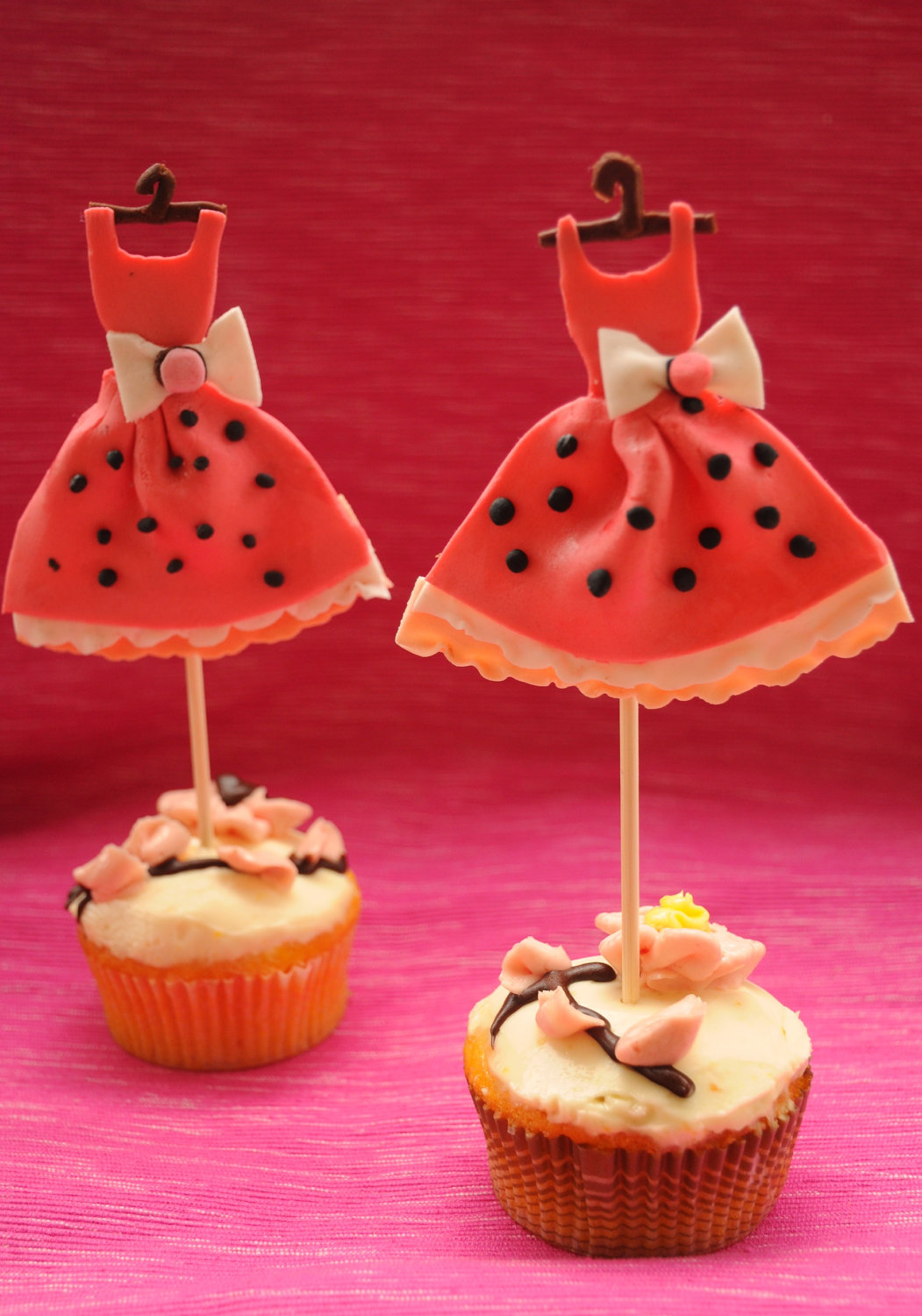 Giveaway | $70 Fondant Cupcake Topper Decorations - Party ...