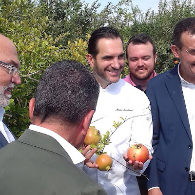 El chef Mario Sandoval inaugura la campaña de la granada Mollar de Elche