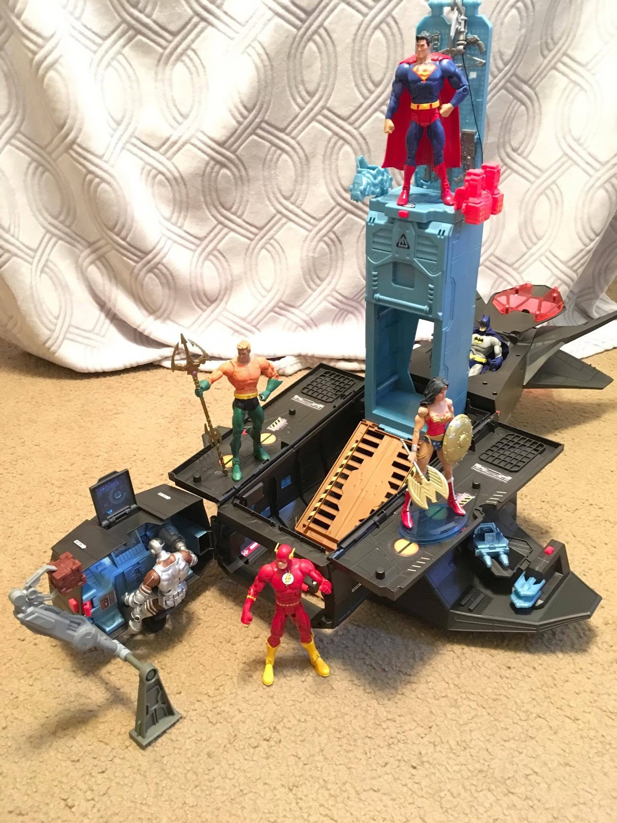 justice league flying fox toy