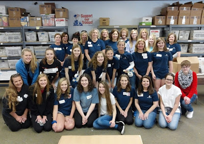 National Charity League volunteers.