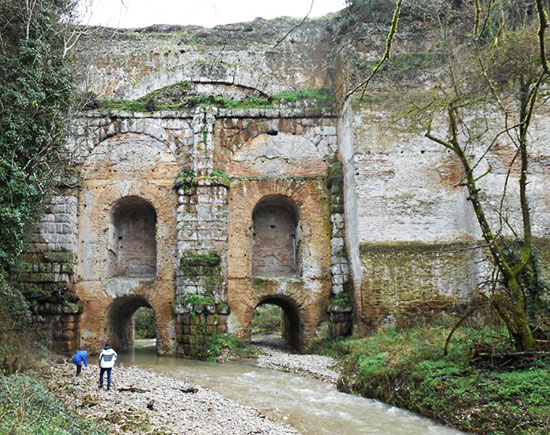 ACQUEDOTTI ROMANI | romanoimpero.com