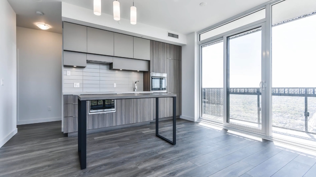 13 Photos vs. 8 Eglinton Ave E #4705, Toronto Condo Interior Design Tour
