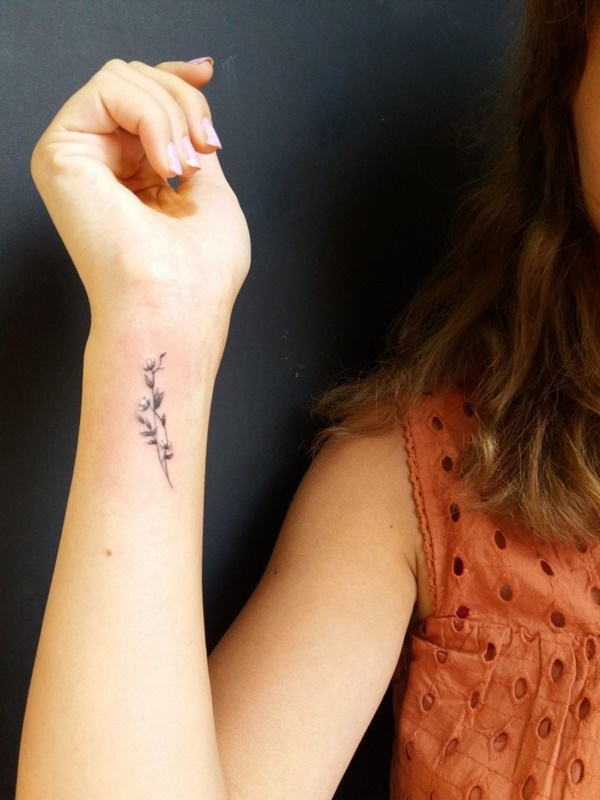Mini tatuagens de flores para as mulheres Mini tatuagens de flores para as mulheres