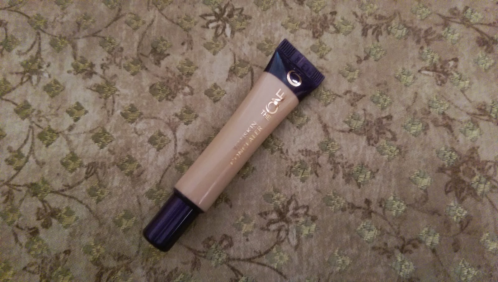 the one illuskin concealer