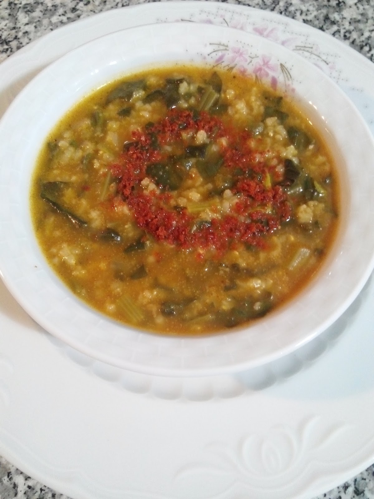 Yoğurtlu Ispanak Çorbası Tarifi – Çorba Tarifleri Yoğurtlu Ispanak Çorbası Tarifi – Çorba Tarifleri