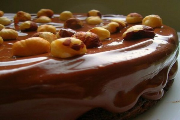
Κέικ φουντουκιού με Nutella χωρίς αλεύρι
