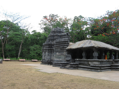 Mahadev-Temple, Tambdi-Surla, temple-in-goa