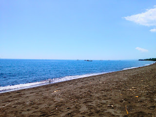 The Atmosphere Beach Scenery at Umeanyar Village
