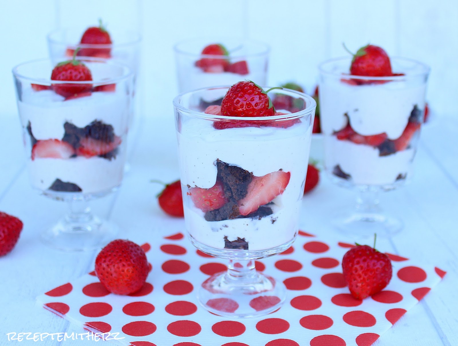 ErdbeerBrownieDessert,Brownies,ErdbeerDessert,Thermomix Rezept