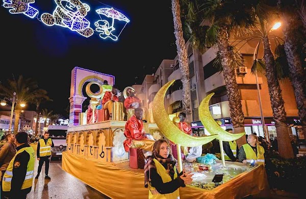 Horario e Itinerario de la Cabalgata de los Reyes Magos de Roquetas de Mar (Almería) 2019 Horario e Itinerario de la Cabalgata de los Reyes Magos de Roquetas de Mar (Almería) 2019
