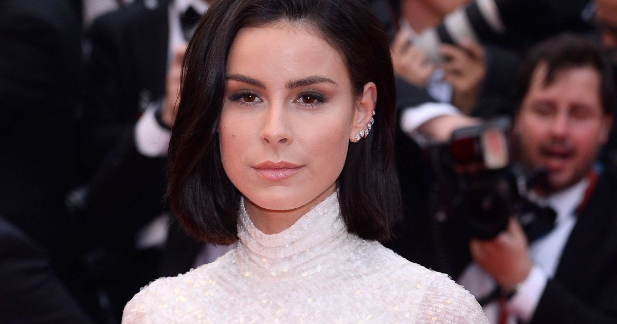Lena Meyer-Landrut Clicks at The Best Years of a Life Screening at