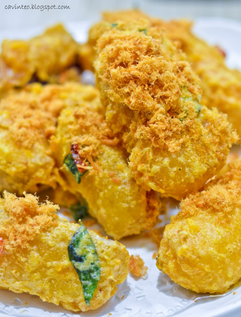 Entree Kibbles Claypot Sesame Oil Chicken & Deep Fried Eggplant with