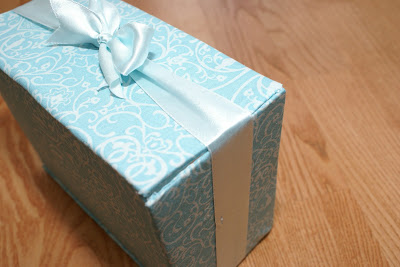 The Cozy Condo: DIY Fabric Box