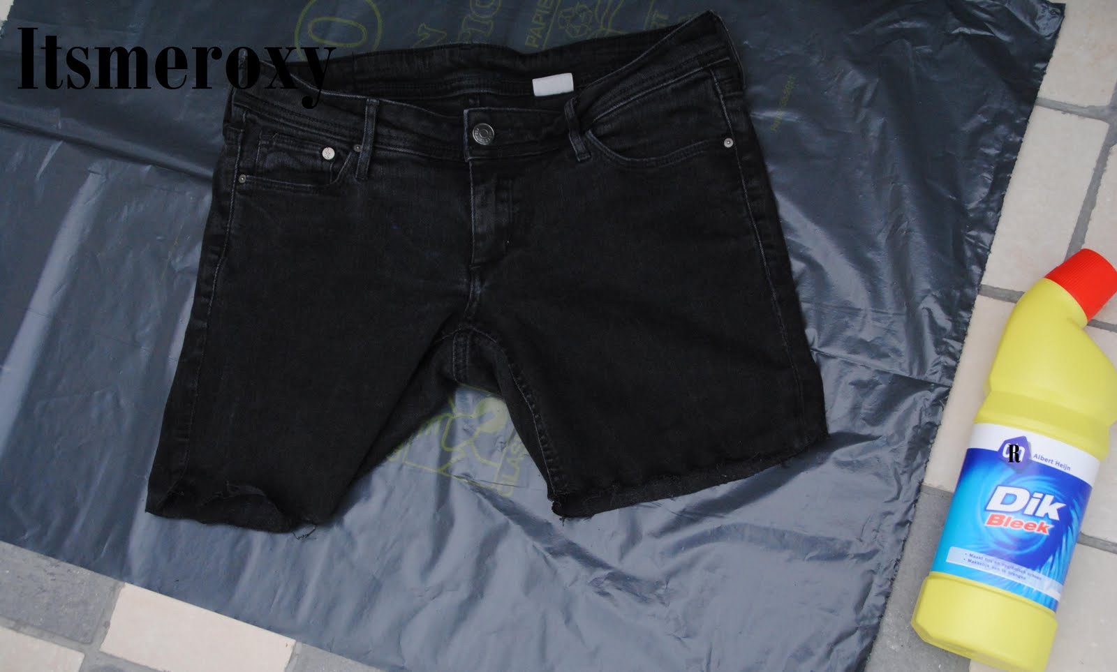 DIY making cool shorts out of old black jeans ITSMEROXY