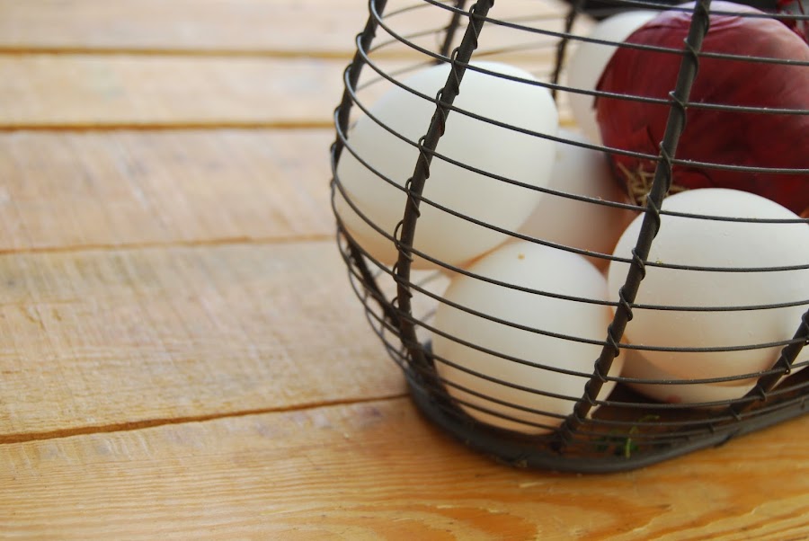 huevos de pascua teñidos con cebolla