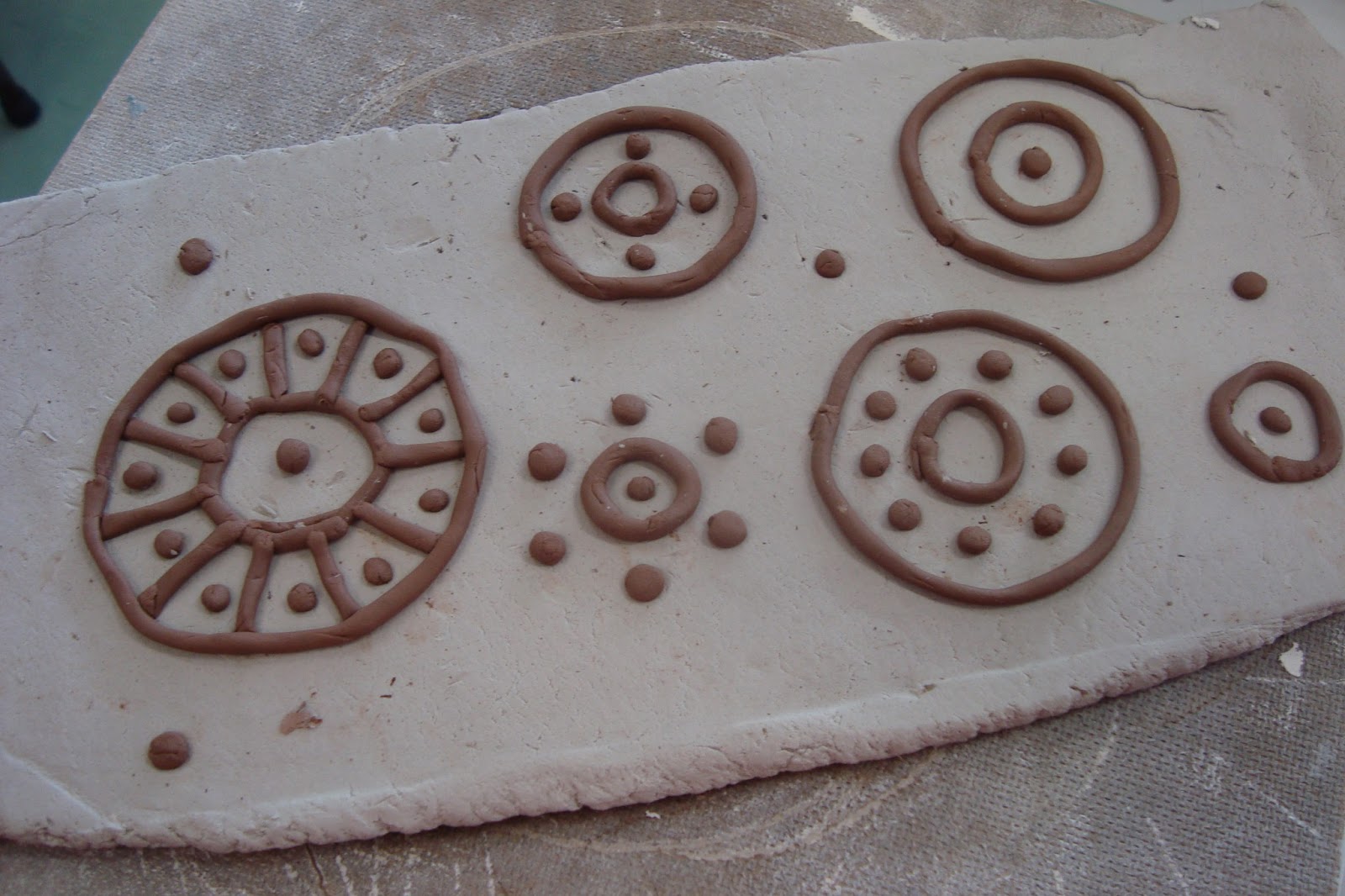 Once upon an Art Room: Clay Patterned Jars
