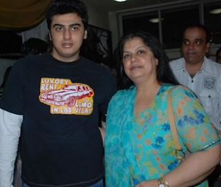 Arjun Kapoor Family Wife Son Daughter Father Mother Marriage Photos Biography Profile