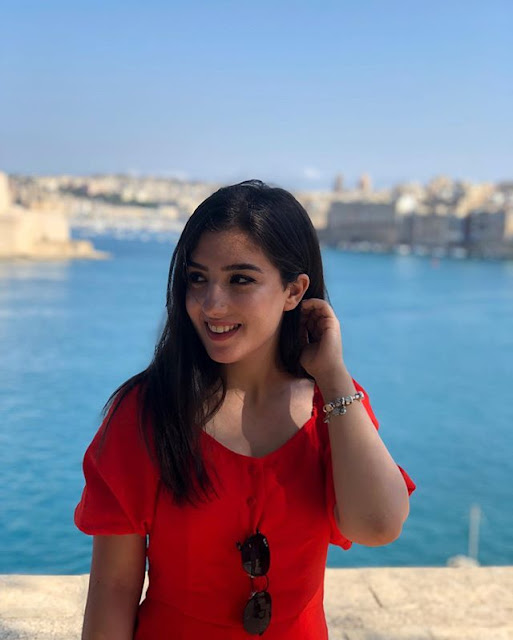 Sümeyra Çenet Photos Sümeyra Çenet Photos