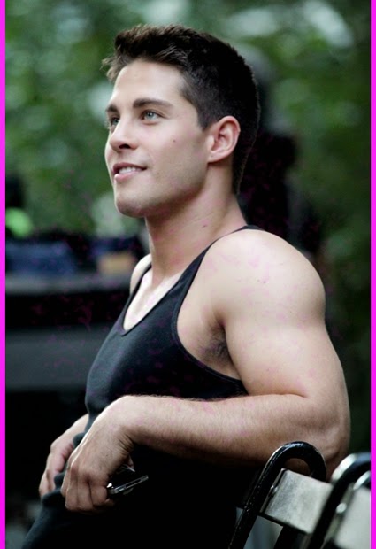 birthdays: Dean Geyer (photos)