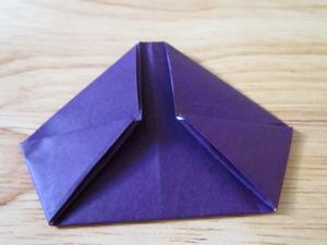 Seputar Dunia Anak: Cara membuat Origami bentuk hati untuk hiasan pensil