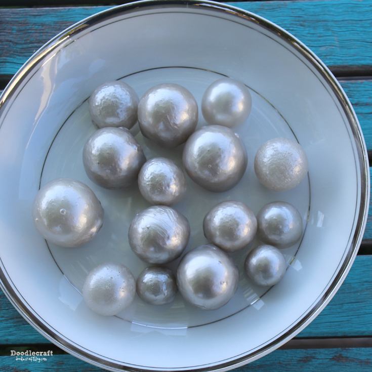 Pearl and Bubble Cake Toppers!