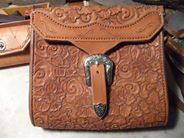 Sevenmile Leather Craft: Hand carved and Hand tooled Leather Items