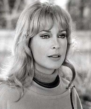 my magazine: Οι ομορφότερες γυναίκες του hollywood :Barbara Eden