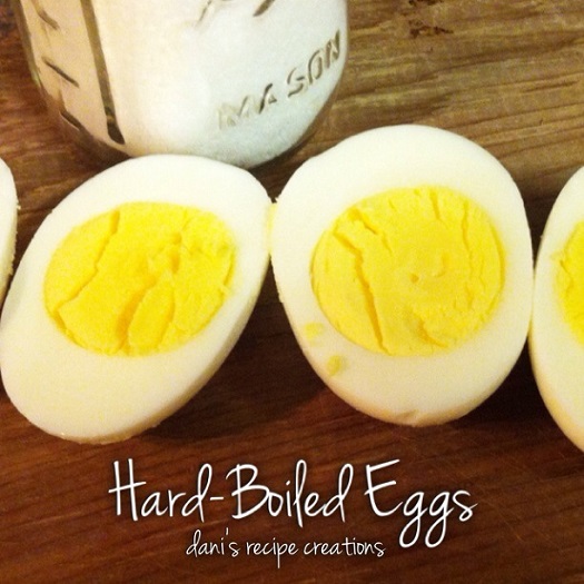 Dani's Recipe Creations Hard Boiled Eggs {Cooking & Peeling}