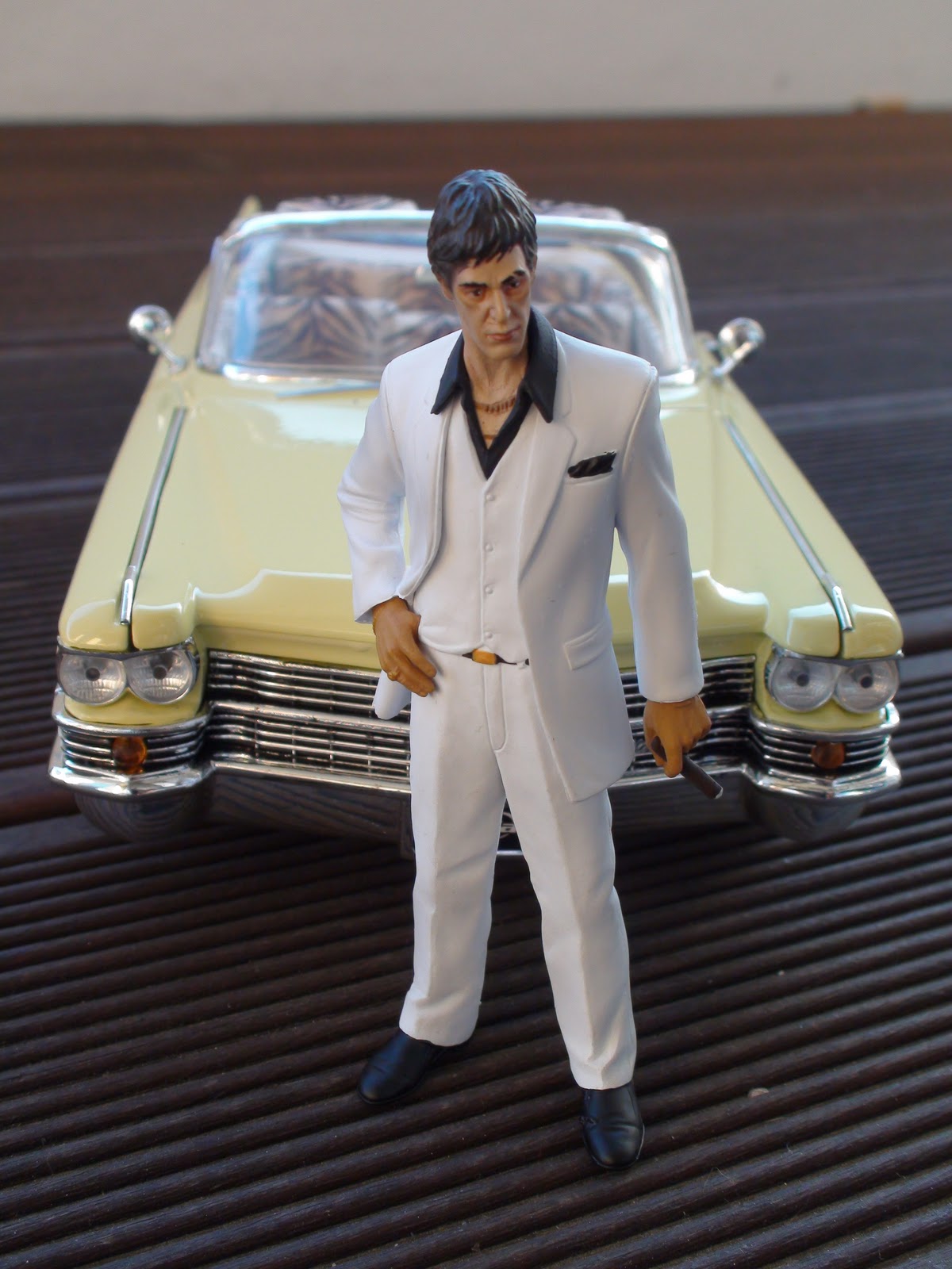 Miniatura Do Cadillac 1963 Série 62 Scarface | Frete grátis