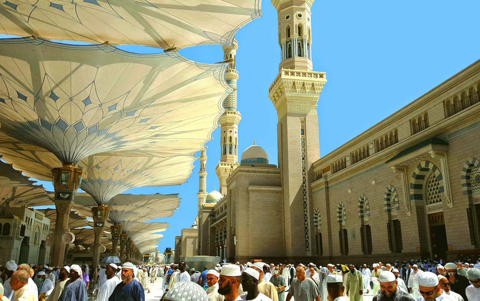 Travel & Adventures: Mecca ( مكة‎ ). A voyage to Mecca, Makkah, Saudi