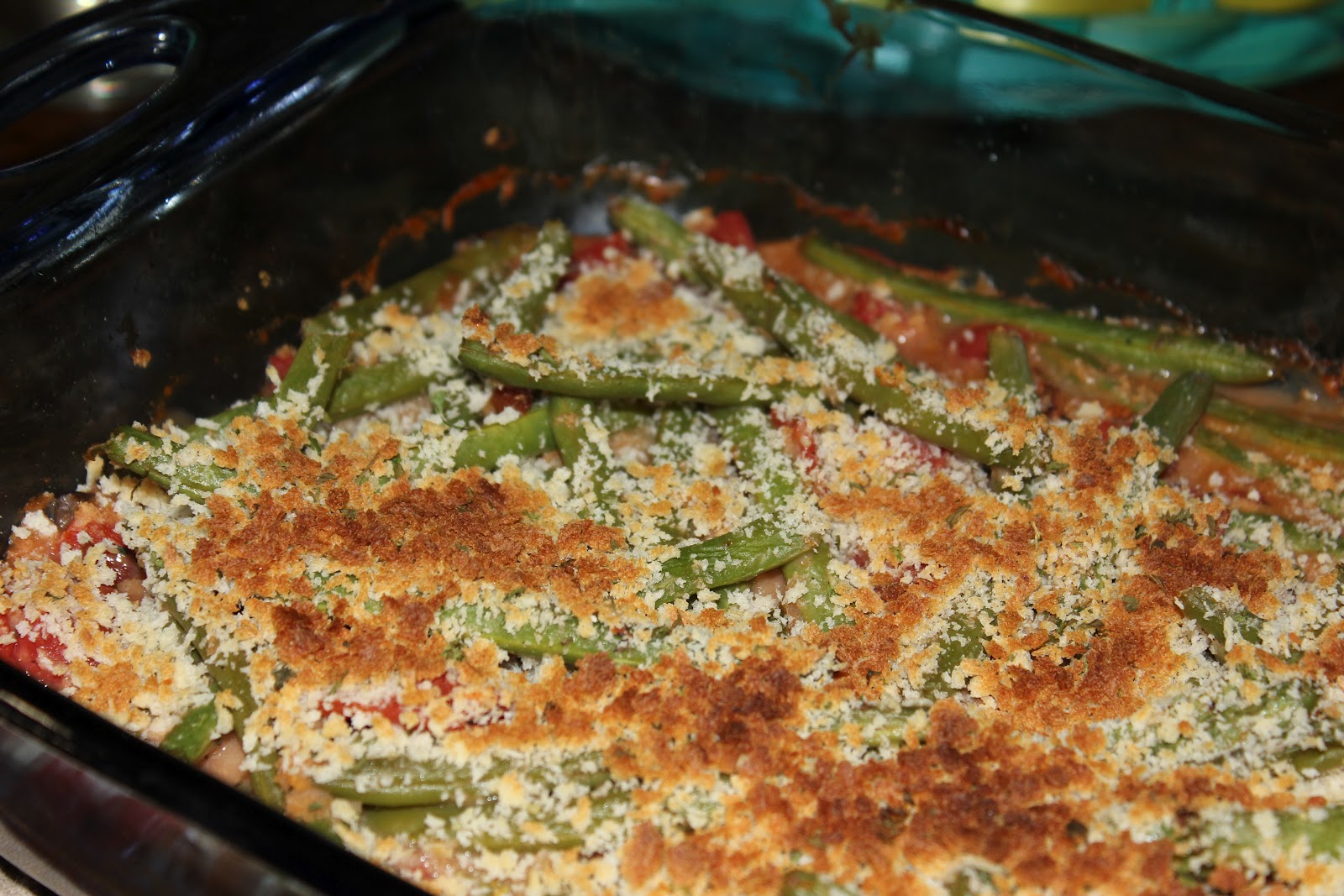 Three Peas In My Little Pod Green bean, tomato & bacon casserole