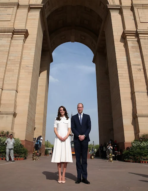 Prince William, Duke of Cambridge and Catherine, Duchess of Cambridge lay a wreath to honour the soldiers from Indian regiments who served in World War I, at India Gate