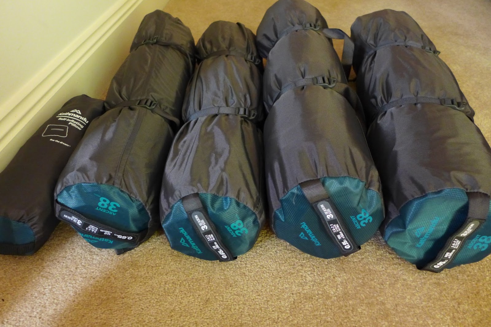 kathmandu self inflating mat