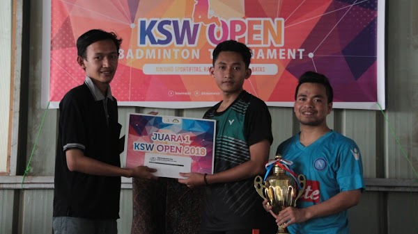KSW Open, Jalin Silaturahim antar Masisir dengan Bulu Tangkis KSW Open, Jalin Silaturahim antar Masisir dengan Bulu Tangkis