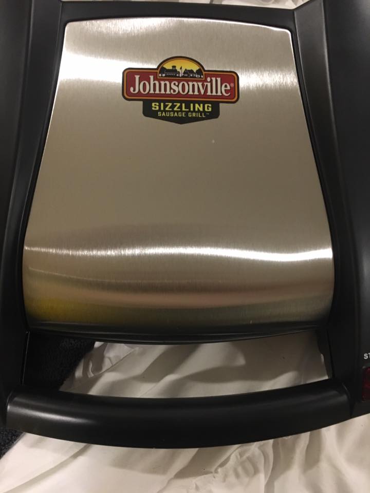 MamaBreak: Johnsonville Sizzling Sausage Grill Review